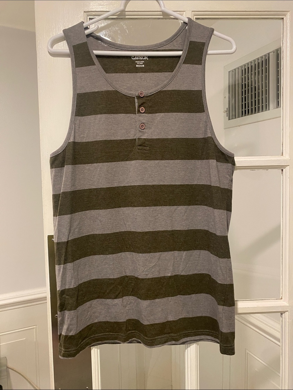Carbon size Medium tank top good condition